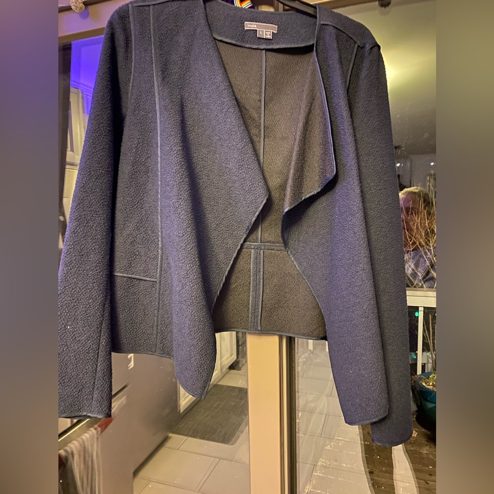 Vince Large Navy Blue cropped jacket